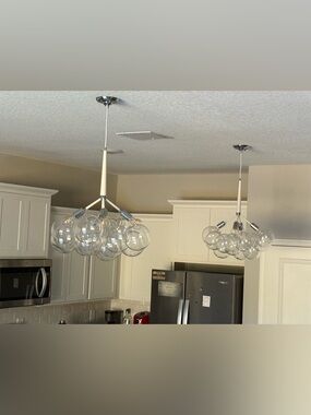 Contemporary Clear Glass Bubble Pendant Light - White